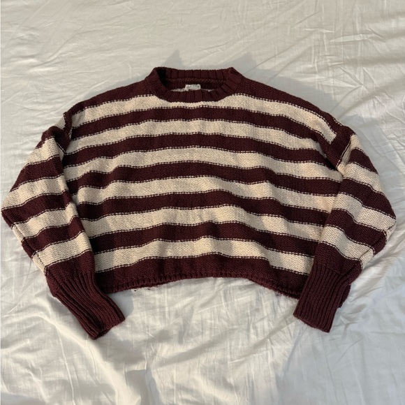 Billabong Sweaters - Billabong Striped Cropped Knobby Knit Sweater Size Large